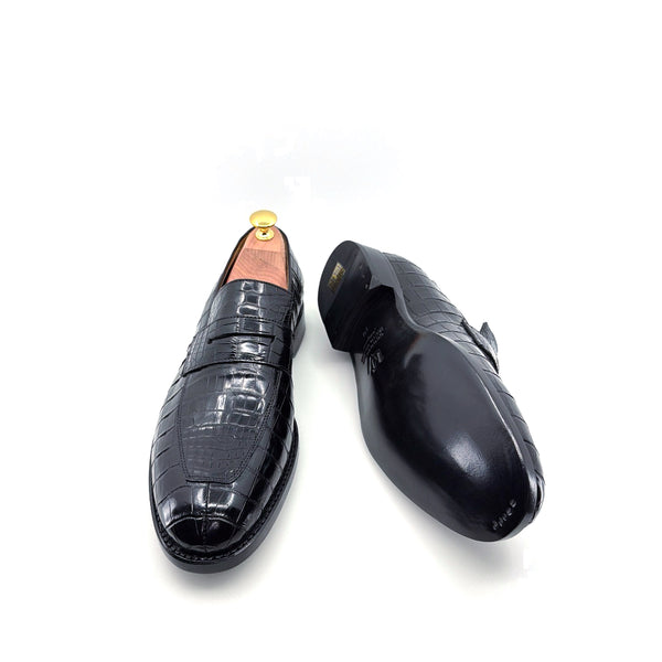 Ugo Vasare Alligator Penny Loafer - Black
