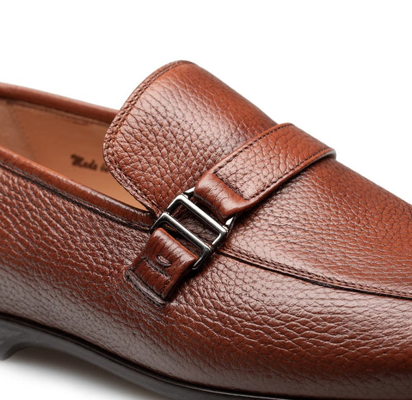 Style: Alarcon Deerskin Loafer Cognac