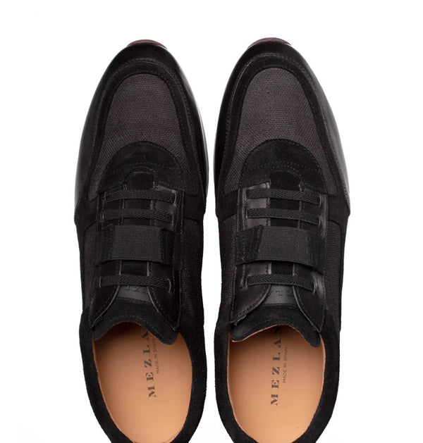 Style: 21882-Black