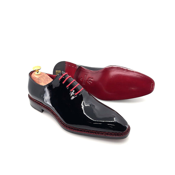 Ugo Vasare Jason Wholecut Patent Calfskin Oxford - Black