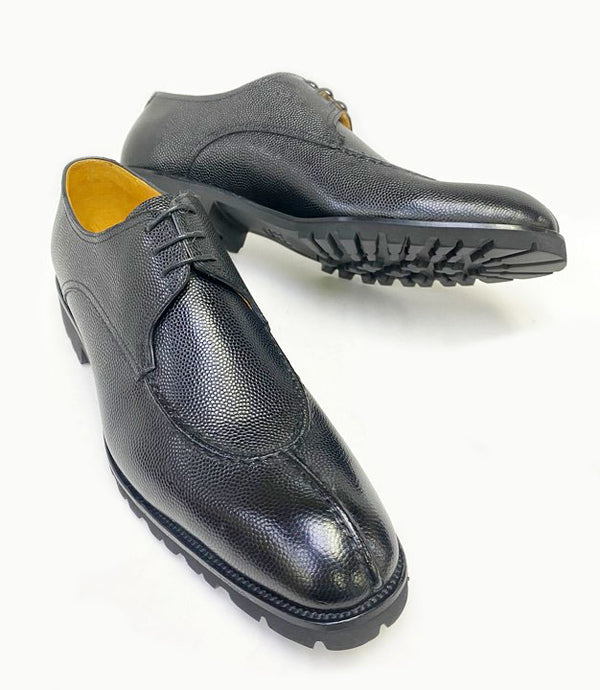 Ugo Vasare "Jayden" Pebble Grain Oxford-Black
