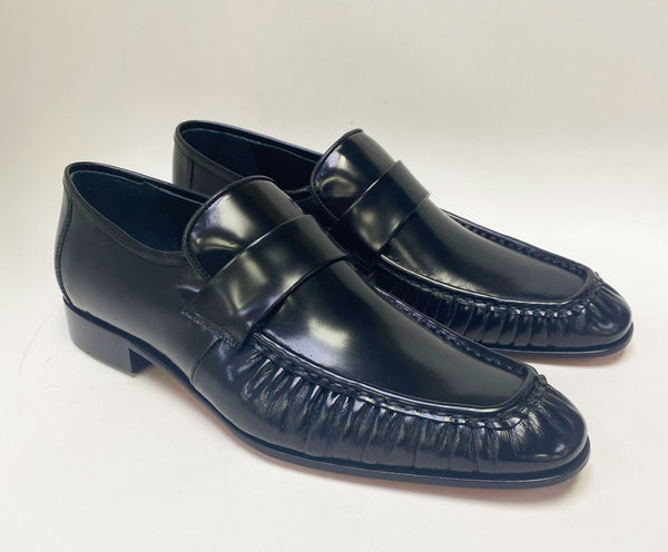 Style: 24144-Black Nappa