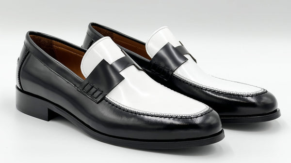 Style: C Collection Leather Belt Black/White