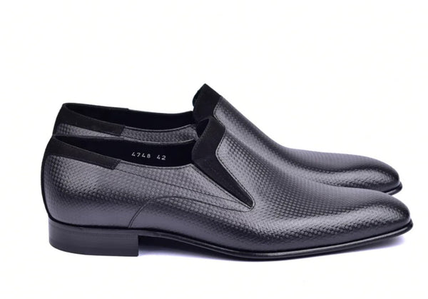 Style: Corrente 4748-Black