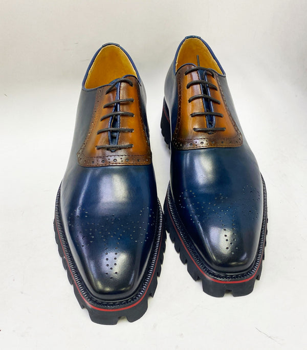 Style: 550-15-Navy/Cognac