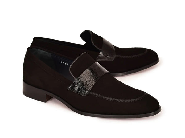 Style: 7425S-Black