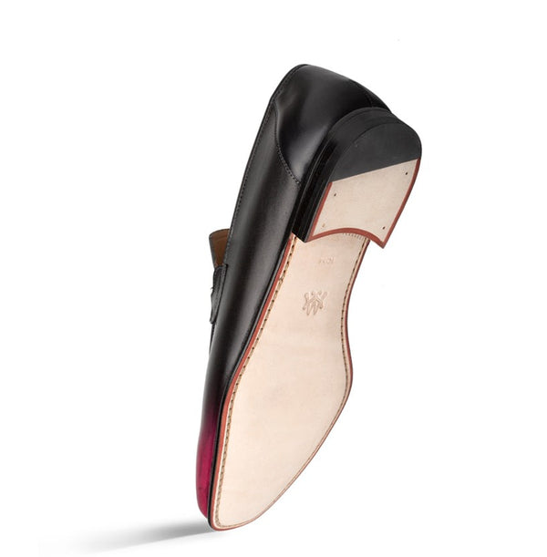 Style: Brunello-Black/Red