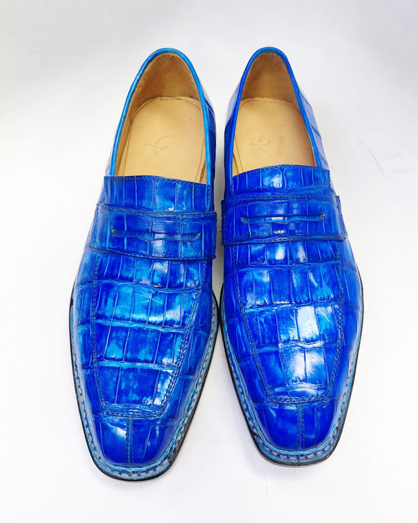 Style: Carolina-Blue