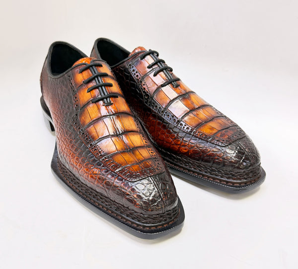 Style: Chancellor II-Cognac