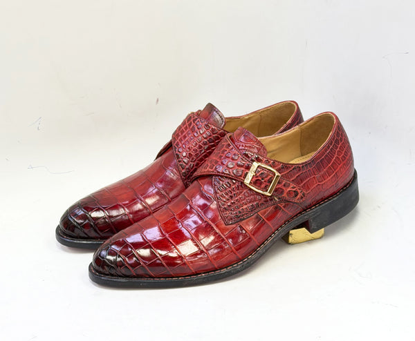 Style: Charlotte-Burgundy