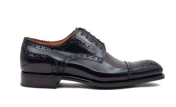 Style: Gaelic-Black