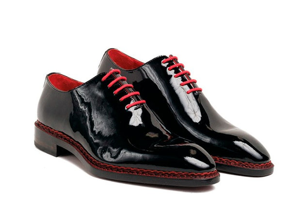 Style: Jason Wholecut Black