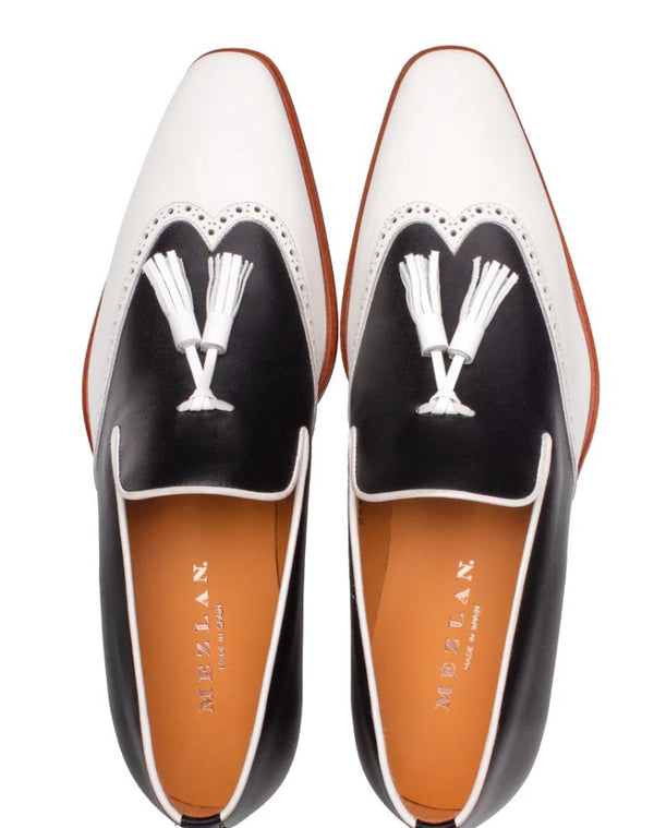 Style: Jucar-Black/White