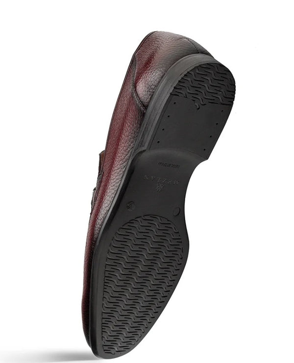 Style: Marinelli-Burgundy