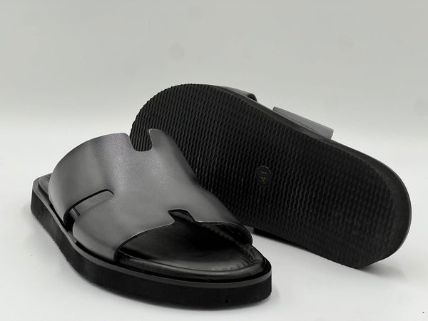 Style: Miami Beach-Charcoal