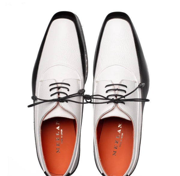 Style: Muro-Black/White