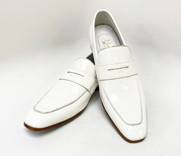 Style: 2240-12P-White