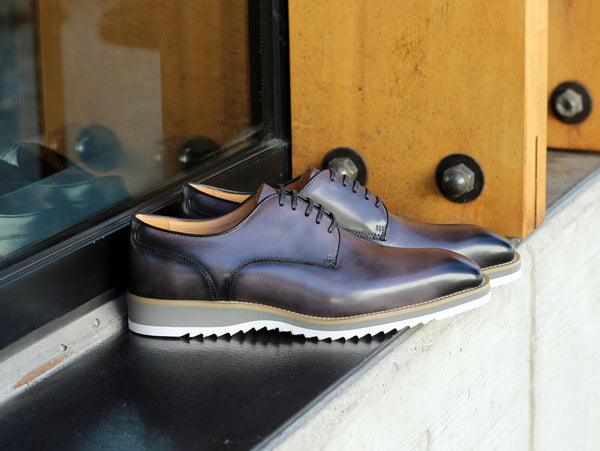 Burnished Calfskin Lace-Up Shoe Grey
