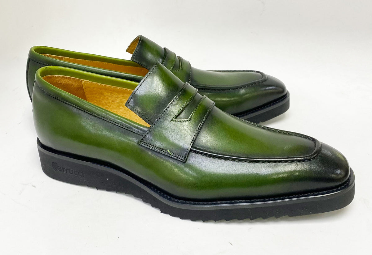 http://ceshoeslosangeles.com/cdn/shop/products/518-03-Olive-3_1200x1200.jpg?v=1677975971