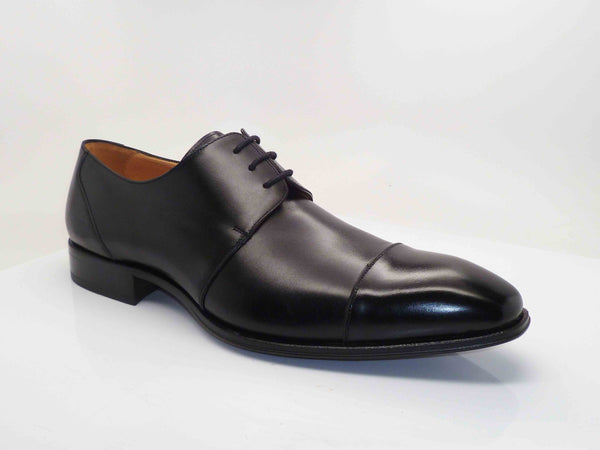 Mezlan Calfskin Lace-Up Oxford Black