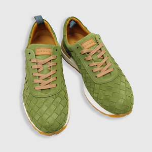 Men's fashion sneakers