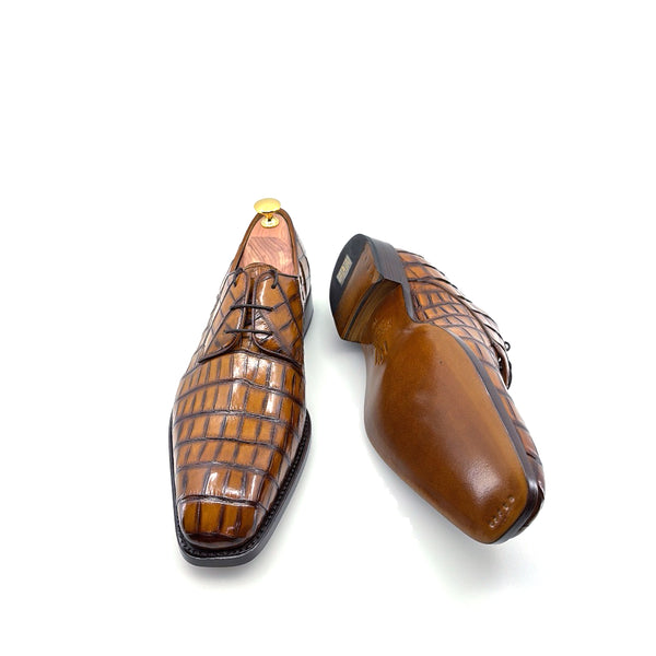 Ugo Vasare Alligator Lace-Up Shoe - Caramel