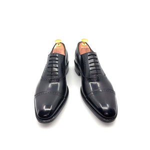 Ugo Vasare Lace-Up Calfskin Oxford - Black