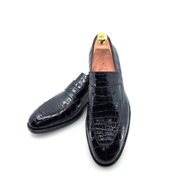 Ugo Vasare Alligator Penny Loafer - Black
