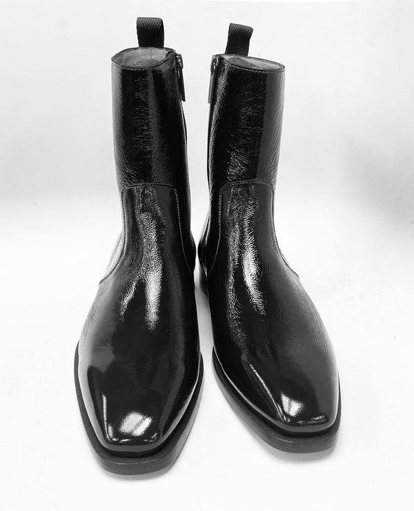 Style: 21689-Black
