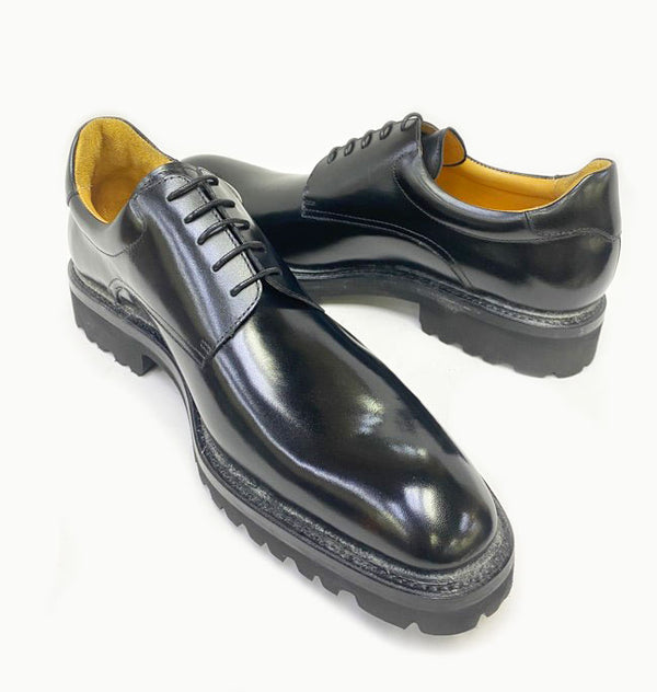 Ugo Vasare "Mason" Oxford-Black