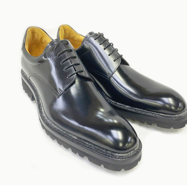 Ugo Vasare "Mason" Oxford-Black