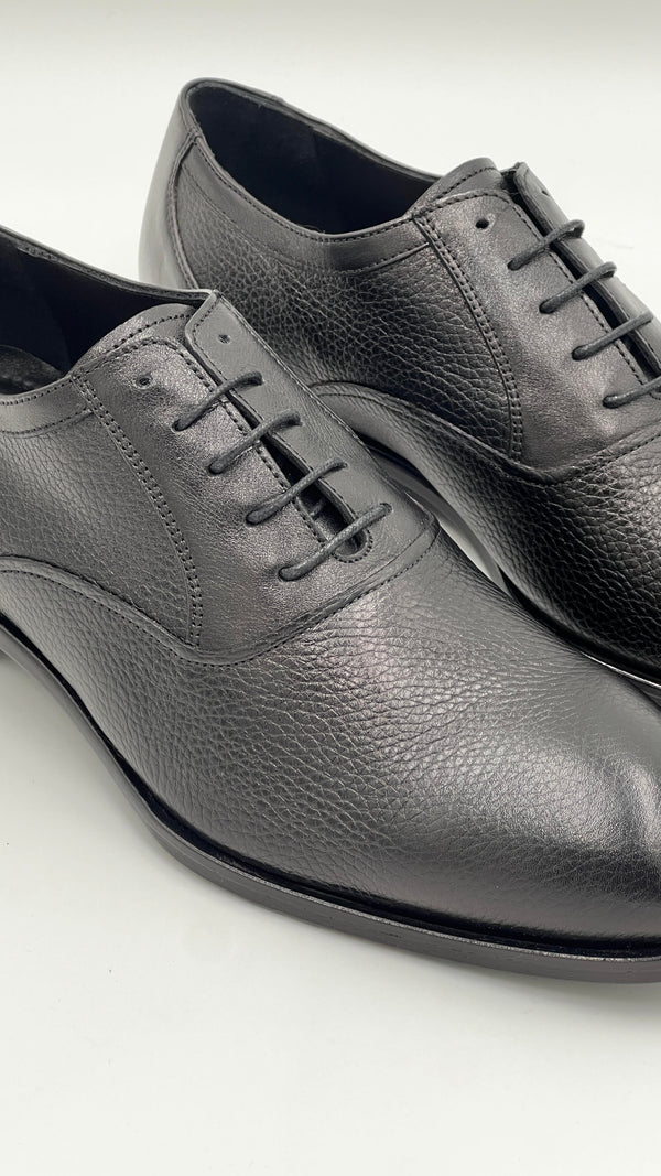 Style: 24252-Black