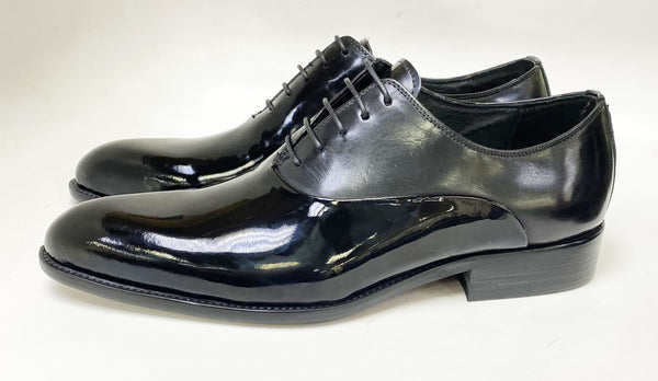 Style: Magnus-Black