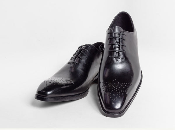 Burnished Calfskin Lace-Up Oxford Black