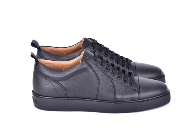 Style: 7233-Black