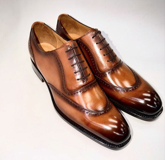 Style: Charlton-Walnut
