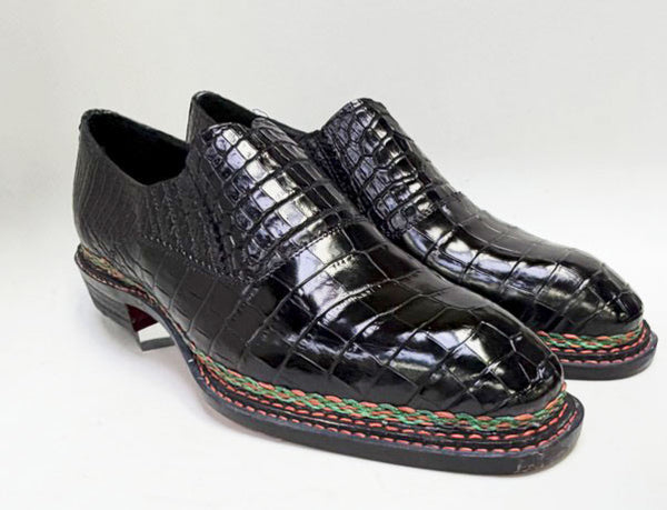 Style: Commander-Black