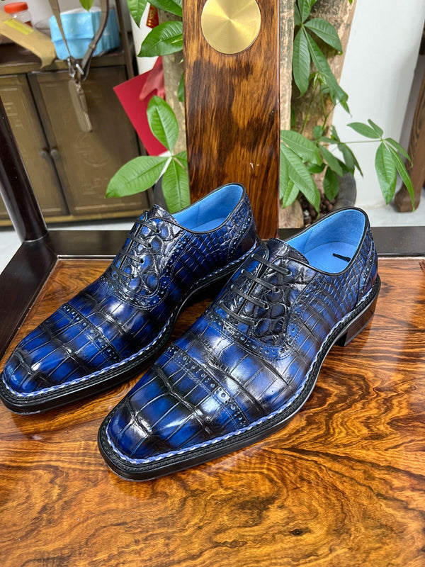 Style: Connoisseur-Blue