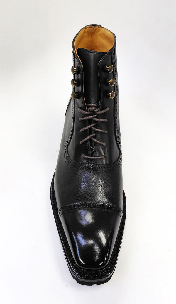 Style: David-Brown