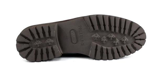 Style: Newport-P043-Brown Suede