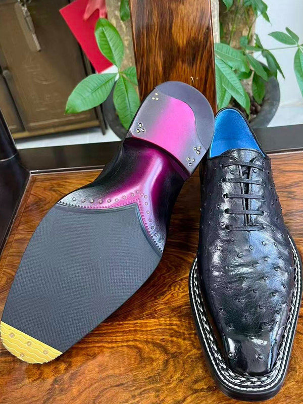 Style: Ostrich Lover-Black