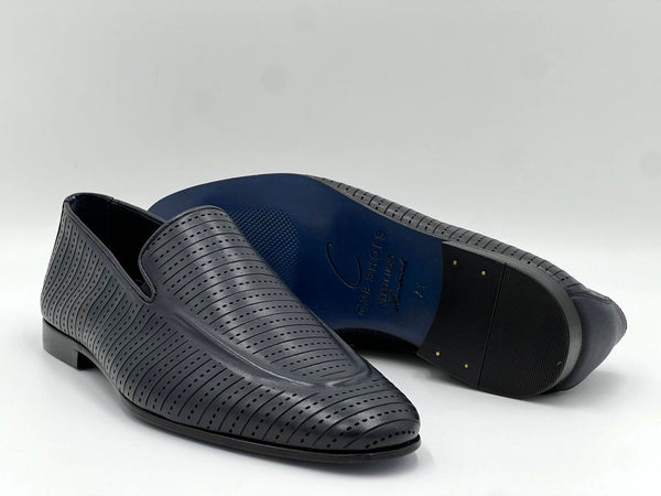 Style: Palm Springs-Navy