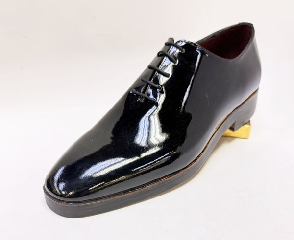 Style: S23234-Black/Black Sole