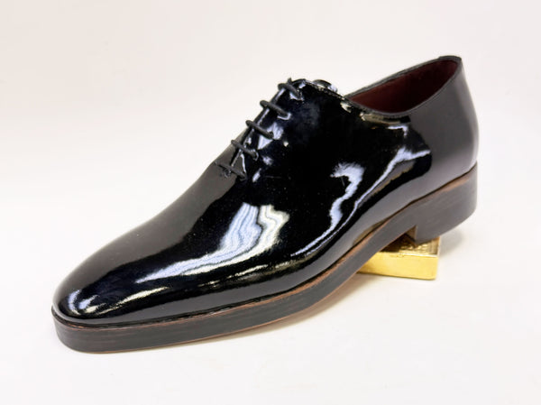 Style: S23234-Black/Black Sole