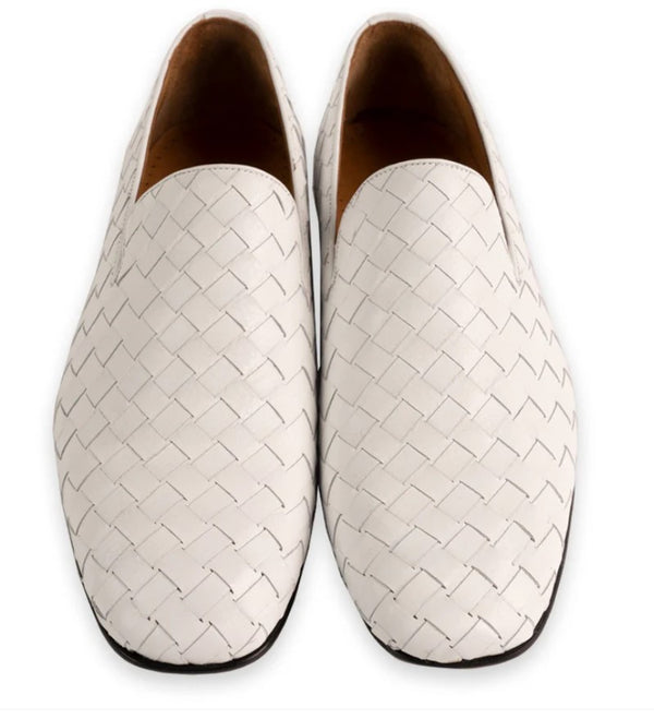 Style: Veneta-White