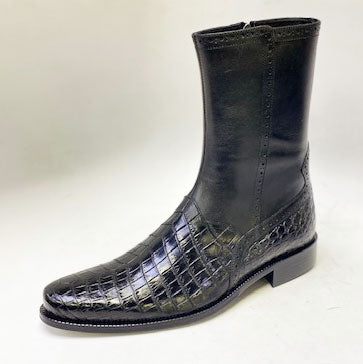 Style: Western II-Black