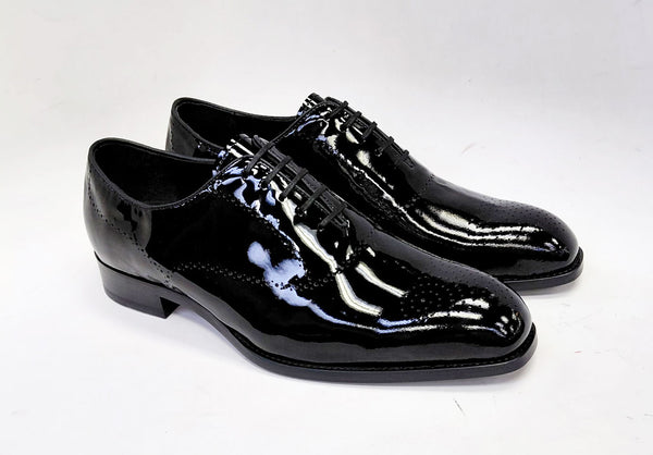Style: Weston II Black Patent Leather