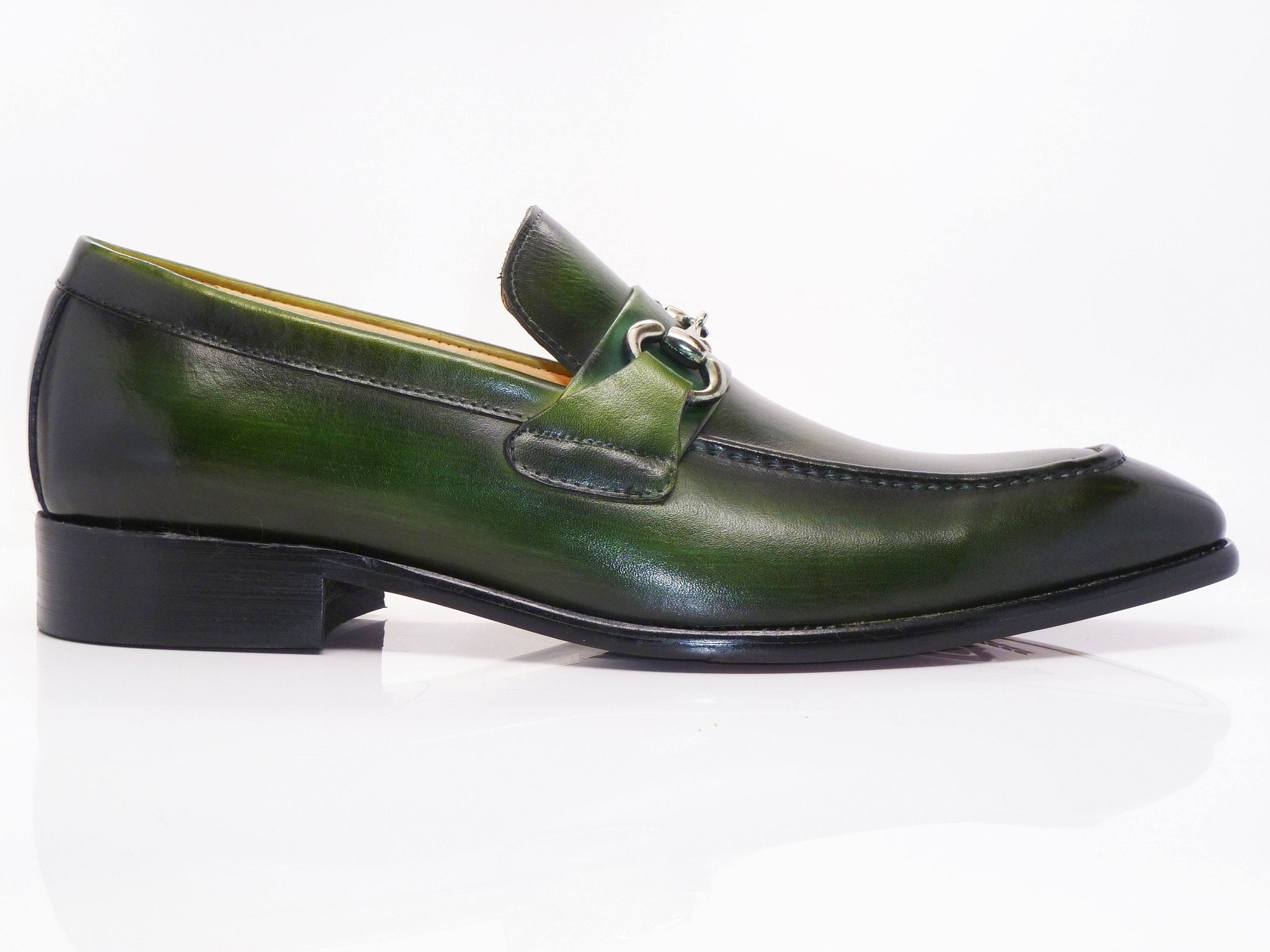 LOE 31 FUZZLE FOLD IN GREEN CHARTREUSE CALFSKIN