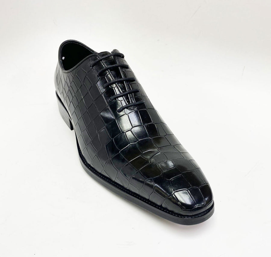 Crocodile Embossed Calfskin Lace-Up Oxford Black