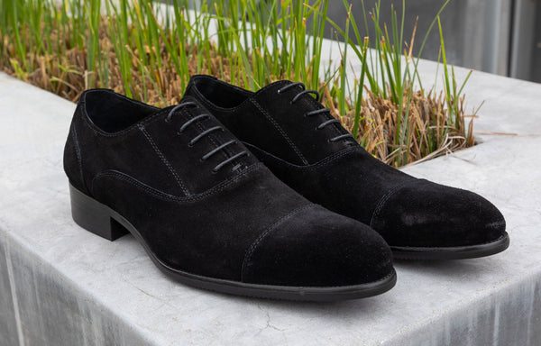 Suede Lace-Up Oxford Black